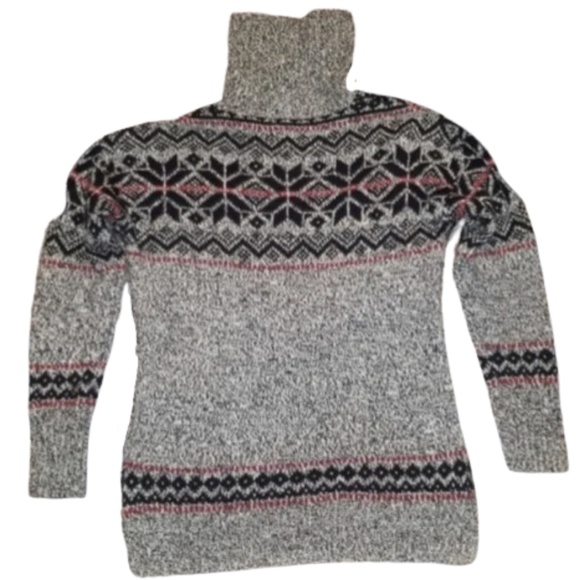 M | Reindeer Sweater - Picture 2 of 3